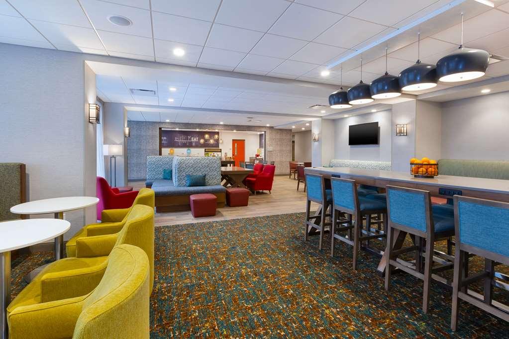 Hampton Inn Cape Cod Canal Bourne Restaurant billede